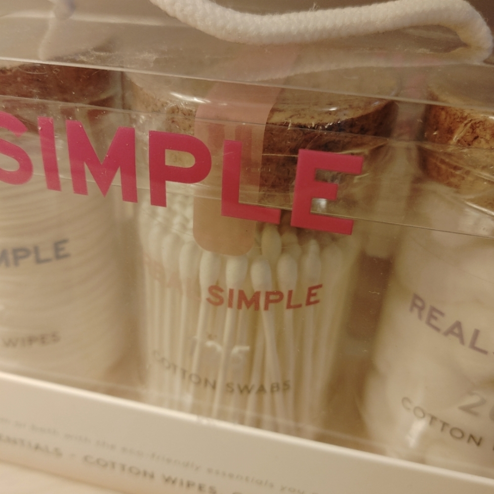 Real Simple Spa Essentials kit - Picture 4 of 9